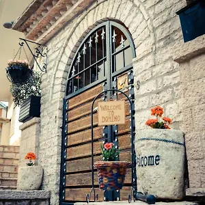 Hotel Domino